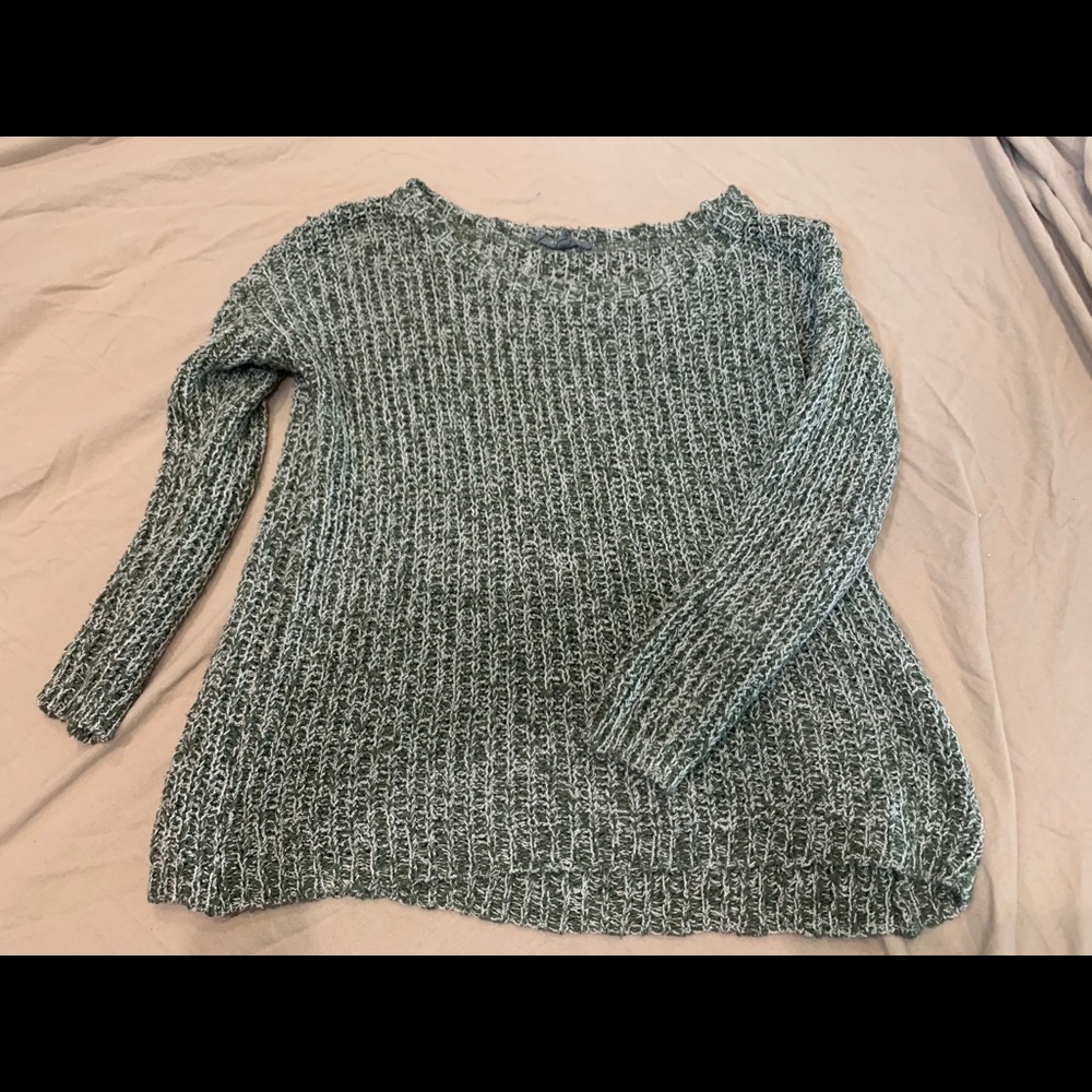 olive green AE sweater